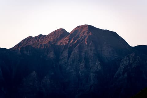 雪山主峰 cover photo