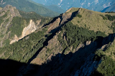 魔保來山 cover photo