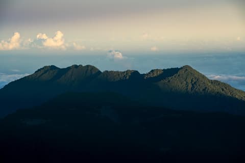 布拉克桑山 cover photo